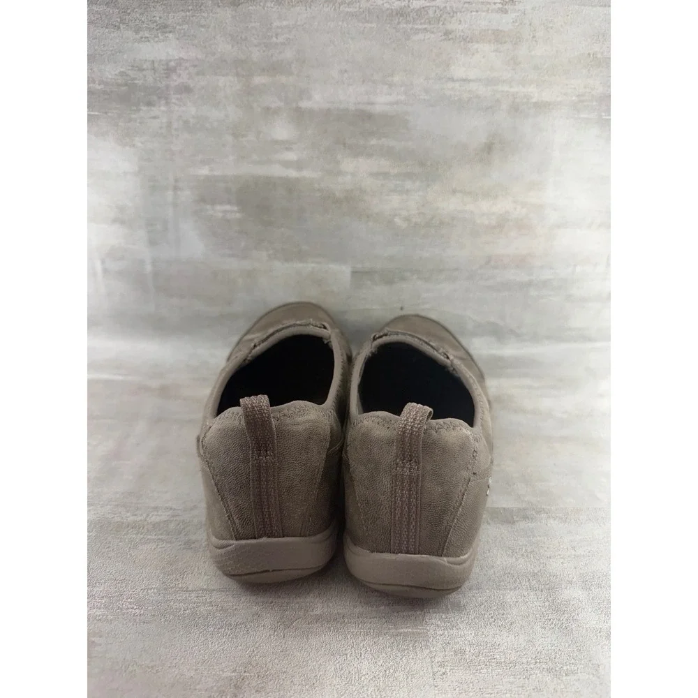 Skechers relaxed fit
